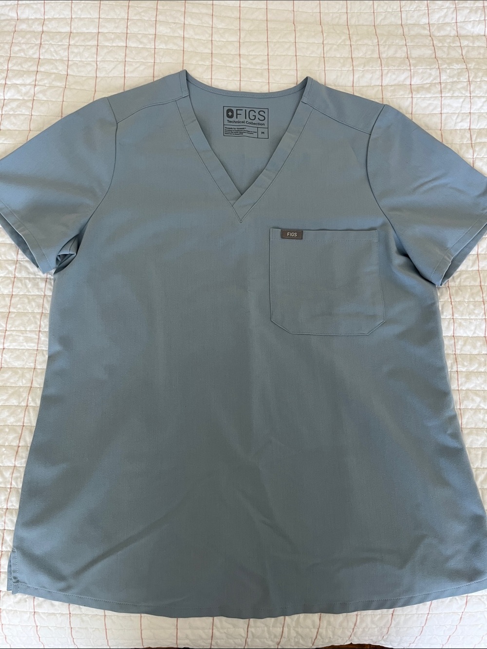 FIGS Women’s V-Neck Top in Slate Blue
